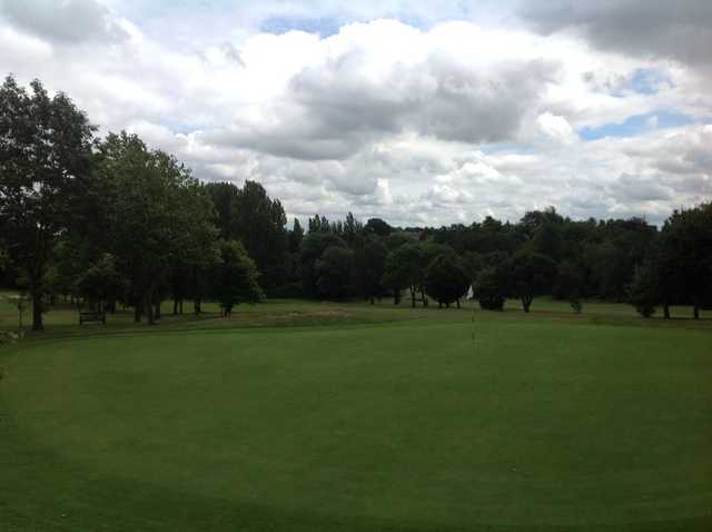 The tricky 9th green at Cocks Moors Woods Golf Club