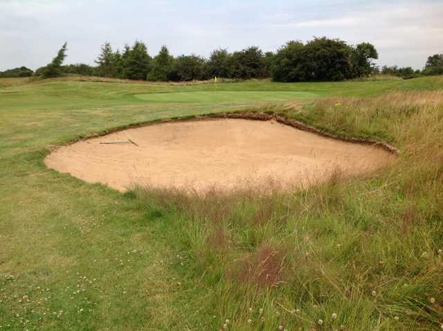 The 3rd green and greenside bunker at Kilworth Springs Golf Club