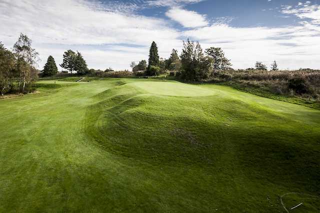 The raised 5th green at Alyth Golf Club