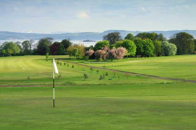 The breathtaking views from the golf course at Silverknowes