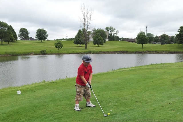 A view of a tee at Mid - Iron Golf Club (Joe Wallace)