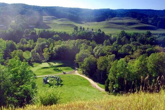 View of a green at Hockley Valley Golf Course