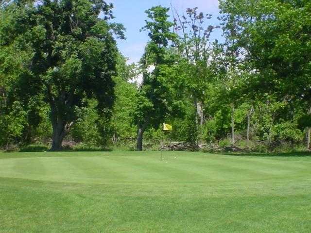 View of a green at South Park Golf Course