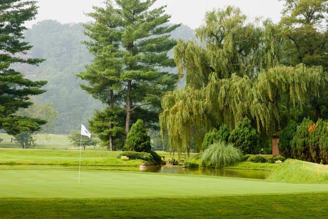 View of a green at Cross Creek Country Club