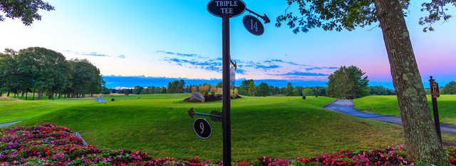 The triple tee 9,14,17 at Mohegan Sun Golf Club