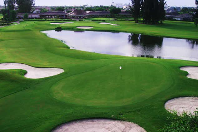 View of a bunkered green at Atlantis Country Club