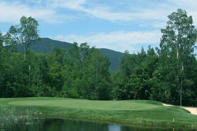 A view of the 8th green with water coming into play at Sugarloaf Golf Club