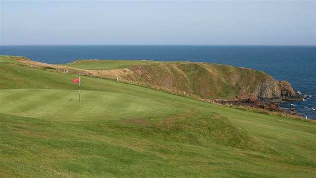 A view of a green at Stonehaven Golf Club
