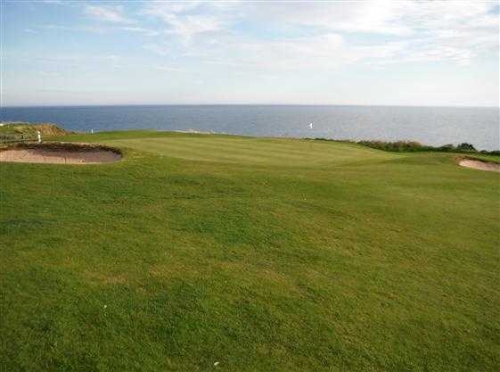 A view of the 1st green at Stonehaven Golf Club
