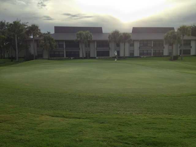 A view of a hole at Vista Plantation Golf Course
