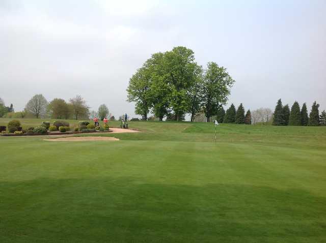 A tough approach to the green at Hoebridge Golf Centre