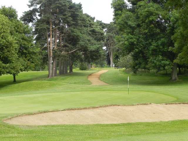 A bunker lined green at Badgemore