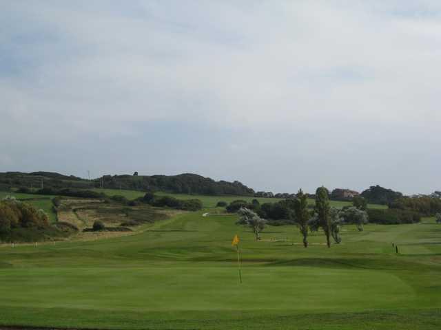 A view of the stunning 18th hole at Llandudno Maesdu Golf Club
