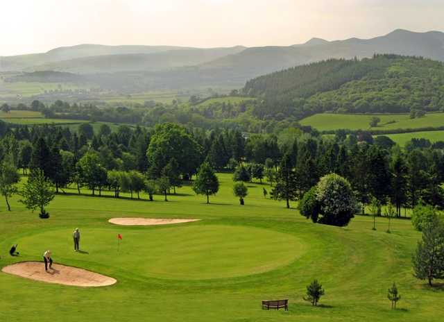 Cradoc Golf Club with the superb mountain views