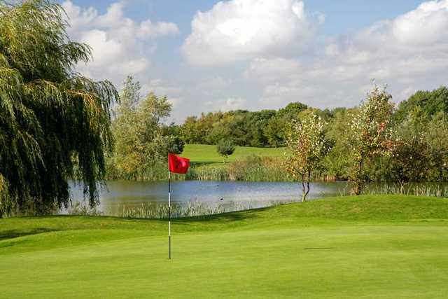 The 7th green from Messingham Grange