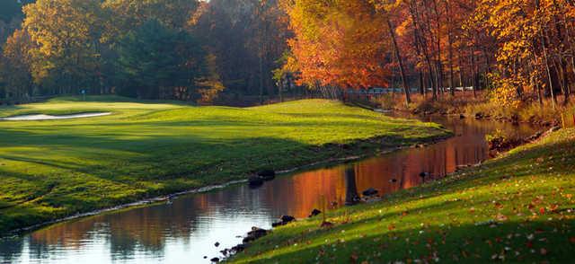 Water come into play on several holes at Bowling Green Golf Club