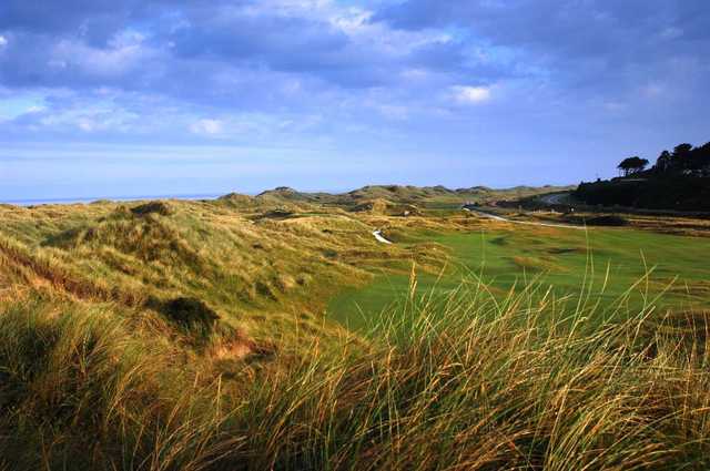 Immaculate fairways and beautiful links landscape