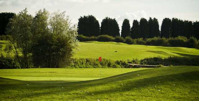 Ravenmeadow Golf Centre - 9th Hole
