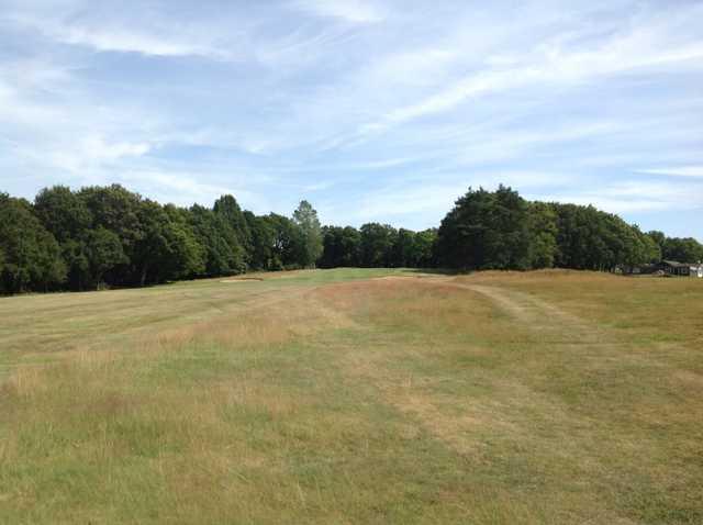 The approach to the 6th green at Brokenhurst Manor Golf Club