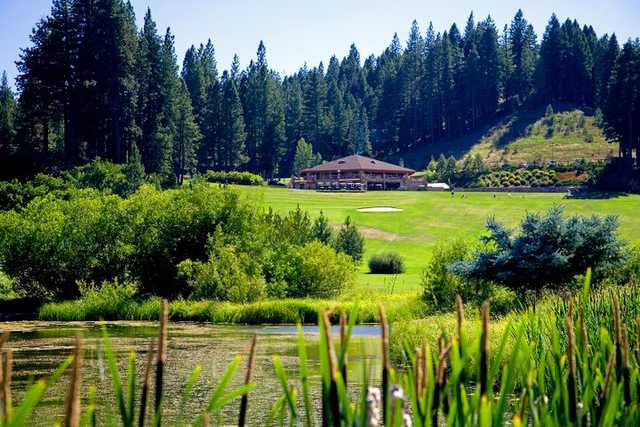 A view of the clubhouse at Plumas Pines Golf Resort