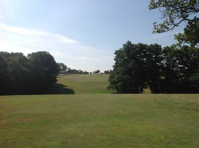 The approach to the 18th at Hamptworth Golf Club