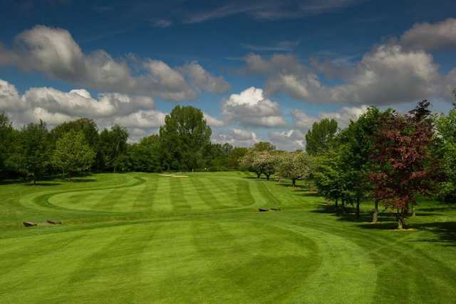 The golf course is always in superb condition at Broke Hill Golf Club.