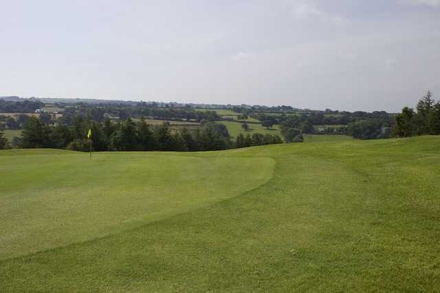 5th hole at Penrhos Golf & Country Club
