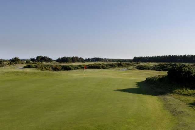 True-rolling greens at Gailes Links Golf Course