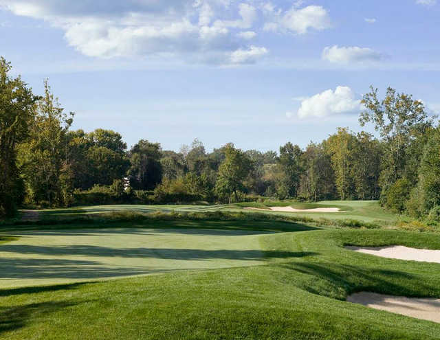 View of a bunkered green at White Clay Creek Country Club at Delaware Park