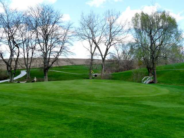 A view of green #2 at Country View Golf Course