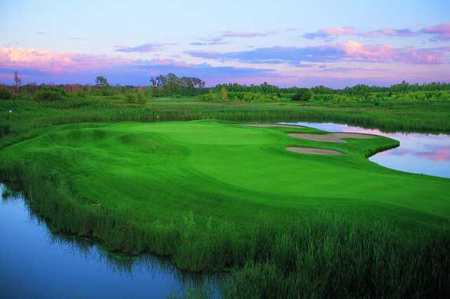 A view of the 17th hole at Eagle Brook Country Club