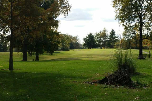A view of a tee at Pyramid Oaks Golf Club