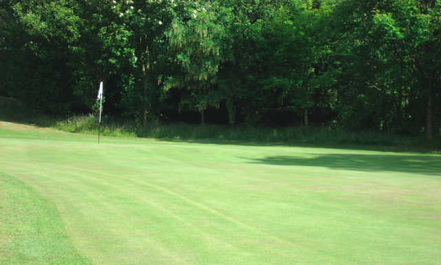 A view of the 1st green at Lochwinnoch Golf Club