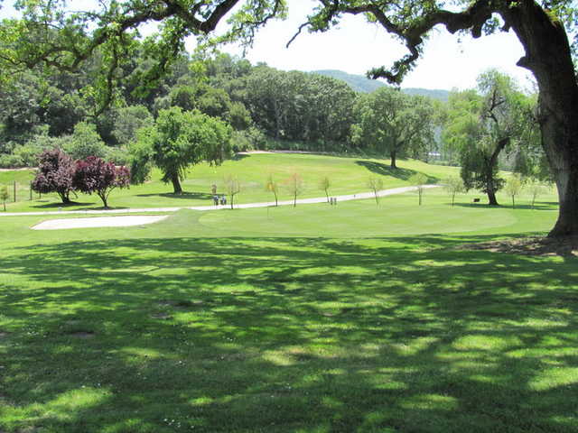 A view of the 1st green at Gilroy Golf Course