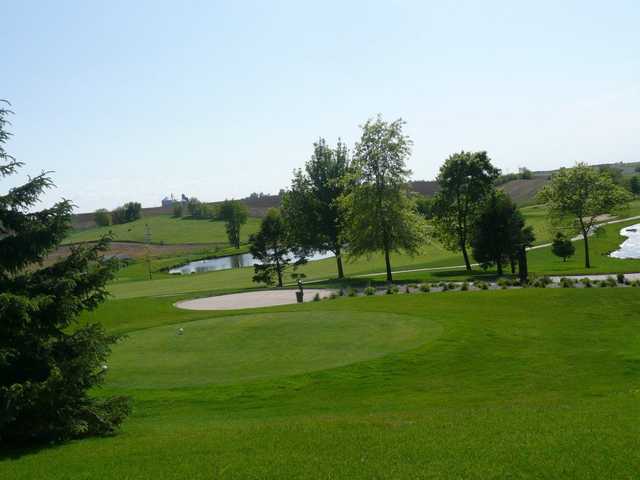 A view of a tee at Stone Creek Golf Club