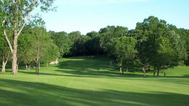 A view of a fairway at Alexandria Golf Club