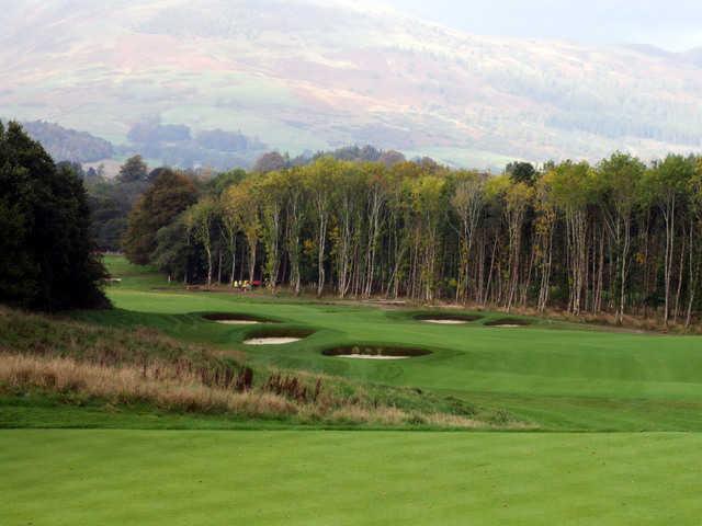 The eighth hole at The Carrick offers a stunning southern Highlands backdrop. ( Photo by Brandon Tucker )