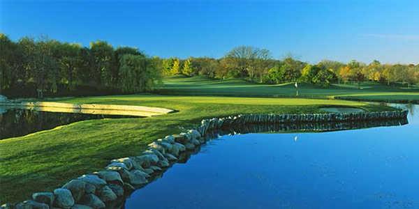 View of an island green at Aldeen Golf Club