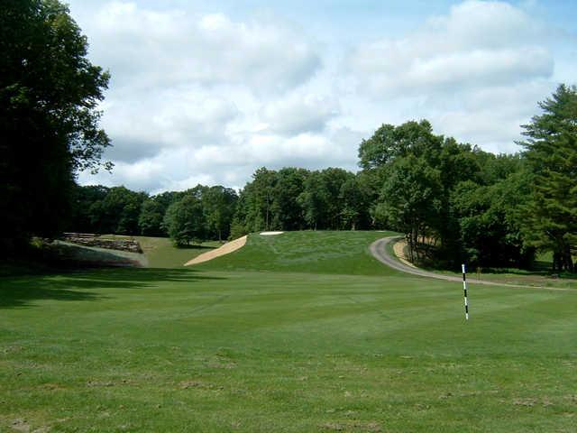 6th green at Saxon Woods