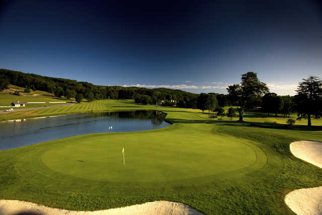 Heather at Boyne Highlands Resort: 18th green