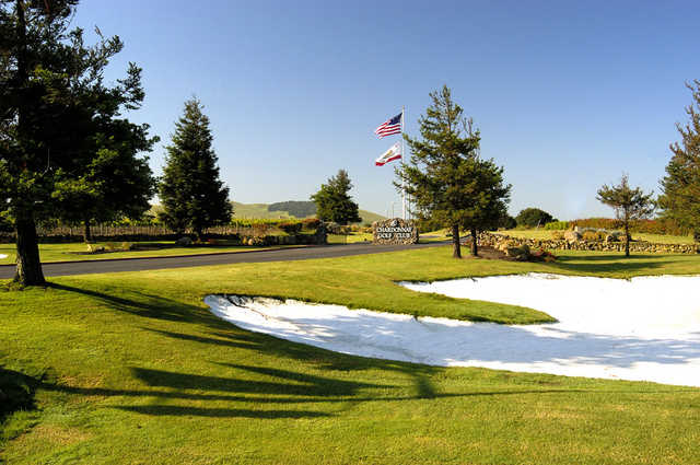 Main entrance at Chardonnay Golf Club