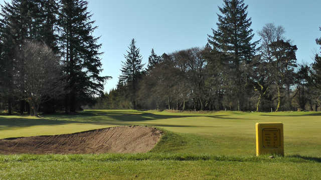 A sunny day view from Hazlehead Golf Course.