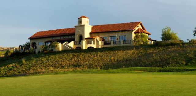 A view of the clubhouse at Poppy Ridge Golf Course