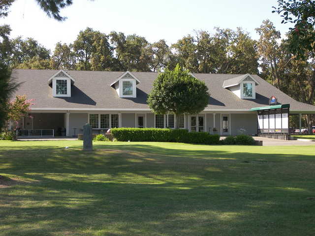 A view of the clubhouse at Plumas Lake Golf & Country Club