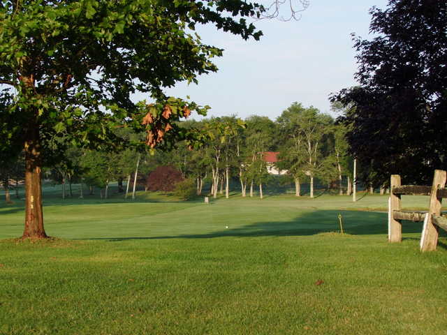 A sunny day view from Ridder Farm Golf & Country Club