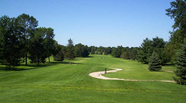 A view of a tee at Delbrook Golf Club