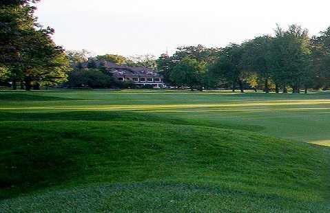 A view of a fairway at Oak Park Country Club