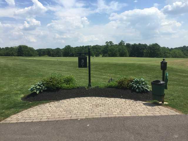 View of the 3rd tee at Linfield National Golf Club