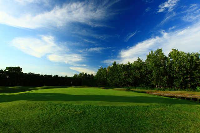 View of the 17th green at Edmonton Garrison Memorial Golf & Curling Club