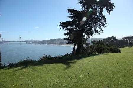 A sunny day view from Lincoln Park Golf Course